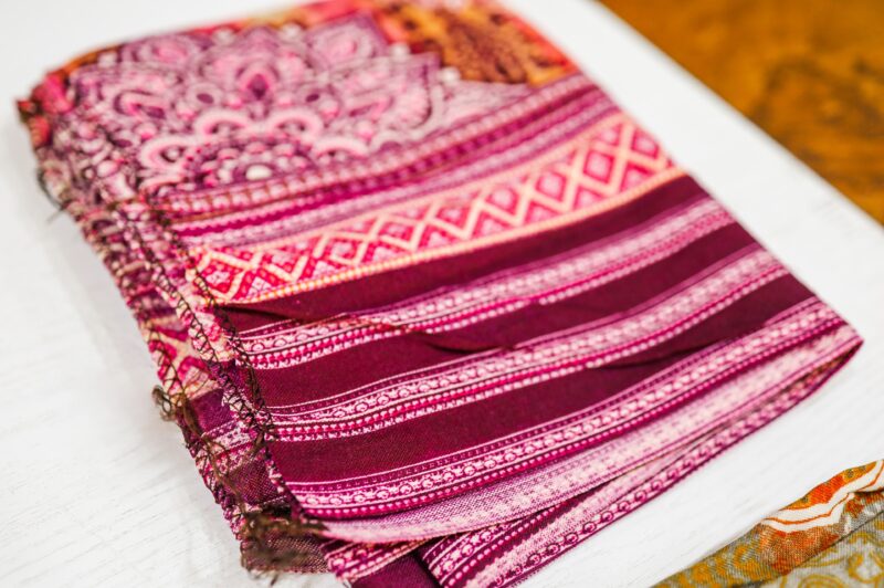 Elegant Maroon & Pink Cotton Mix Dupatta - Image 2