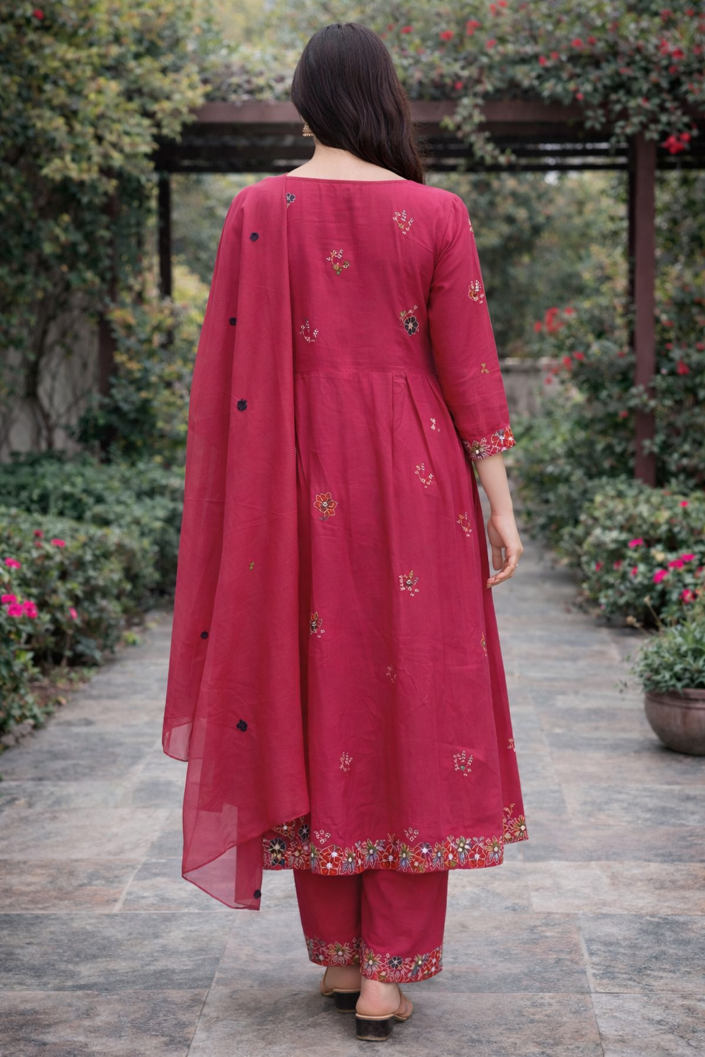 Radiant Rose Pink Embroidered Kurta Set with Dupatta - Image 2